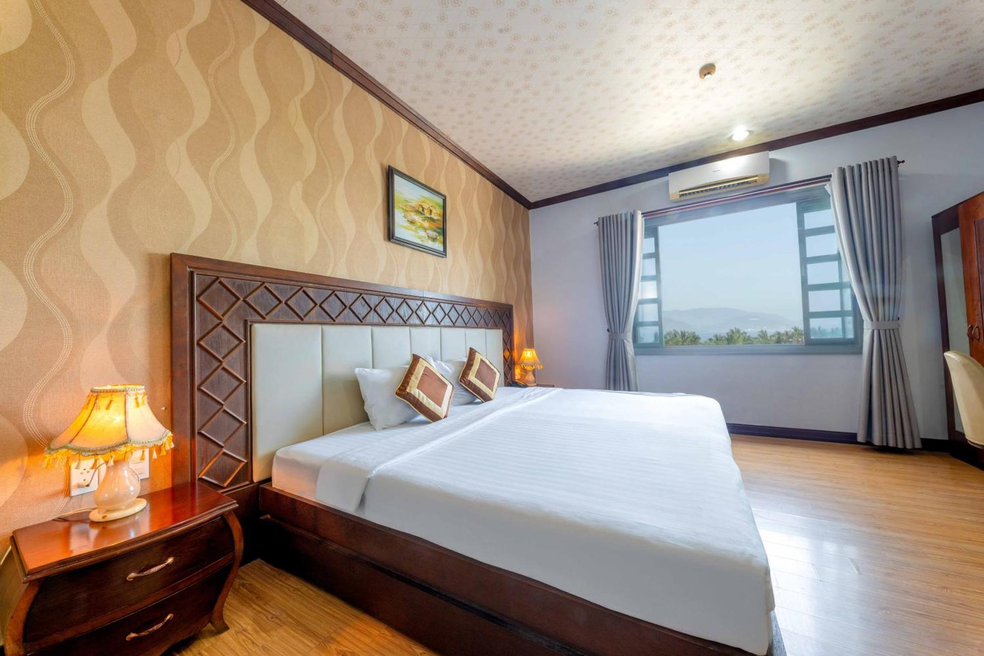 Rembrandt Hotel Nha Trang Exteriör bild