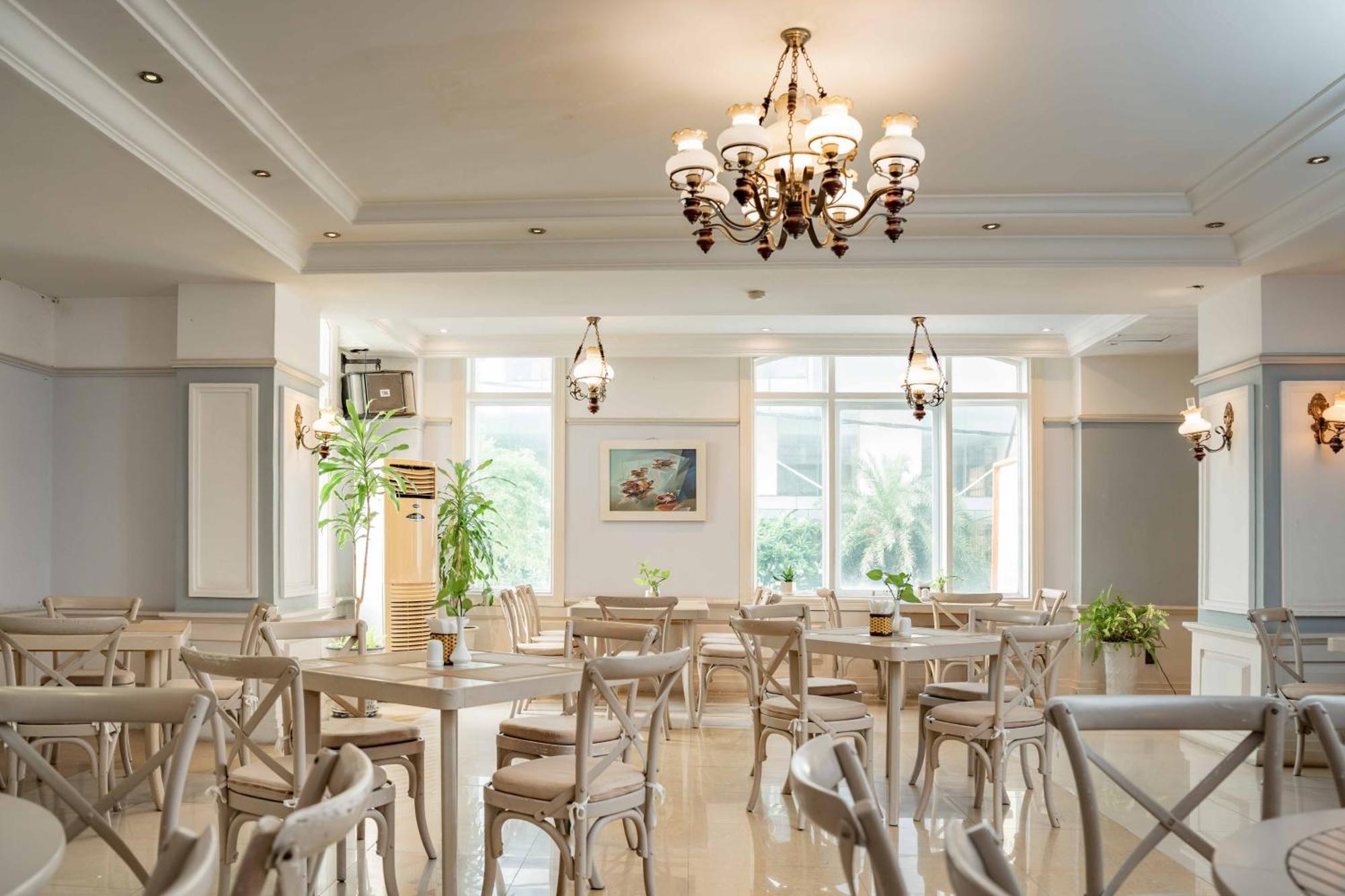 Rembrandt Hotel Nha Trang Exteriör bild